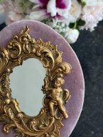 Petit miroir de table, velours ancien, détails en bronze, figurine d'ange (6990) – Image 8