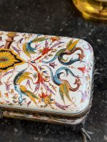 izsmalcināta, sena porcelāna lāde ar ļoti smalku detalizāciju, zila auduma iekšpusi, metāla elementiem, vidēja izmēra (7245) - Image 8