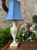 Porcelāna Galda Lampa ar Gulbjiem (3651)