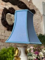 Porcelāna Galda Lampa ar Gulbjiem (3651) - Image 14
