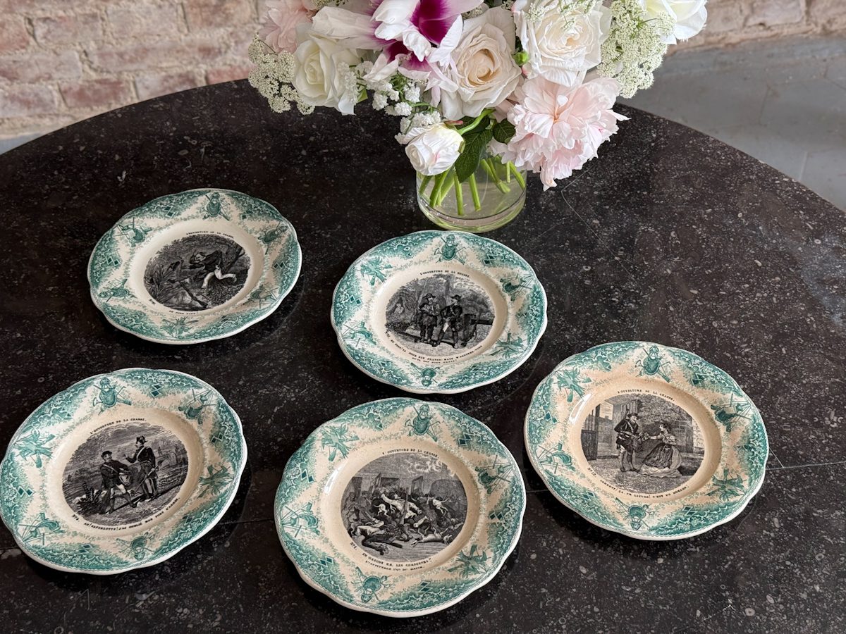 IMG_4756 5 antique Creil et Montereau faience plates "L'Ouverture de la Chasse"