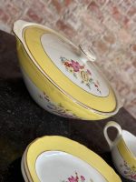 Liela pusdienu servīze, dzeltena ar ziediem — Vintage fajanss (Large Dinner Service) (6984) - Image 11