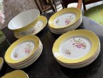 Liela pusdienu servīze, dzeltena ar ziediem — Vintage fajanss (Large Dinner Service) (6984) - Image 7