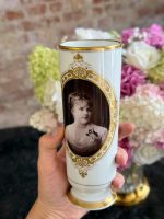 porcelāna vāze ar portretu, maza izmēra (7230) - Image 3