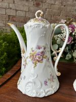 Grezns un Liels Limožas Porcelāna Kafijas un Tējas Servīzes Komplekts (fine antique French Limoges porcelain set) — Historisma stilā, (3655) - Image 23