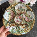 izsmalcināts, apgleznots porcelāna šķīvis austerēm, neliela izmēra (6940)