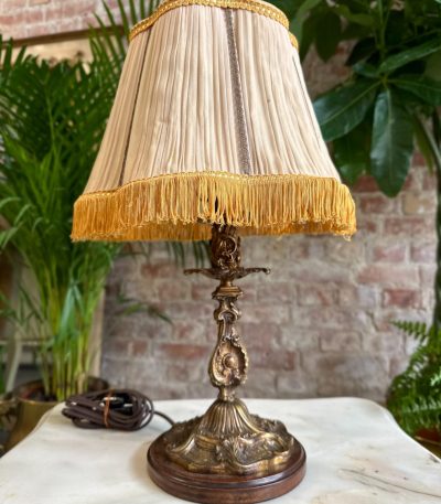 Lille Bordlampe, Træ + Messing, 1 Pære (4924)