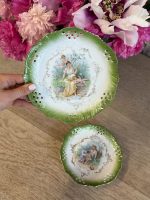 Grezni antīki ažūra porcelāna kabineta šķīvīši "Amoriņi" — XIX gs. otrā puse, 2gab (5752)