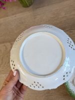 Grezni antīki ažūra porcelāna kabineta šķīvīši "Amoriņi" — XIX gs. otrā puse, 2gab (5752) - Image 6