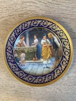 Karaliska dizaina Limoges kobalta porcelāna kabineta šķīvis "Pie akas" ar dubulto zeltījumu — XX gs. vidus (5771) - Image 2