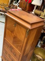 Haute commode - Secrétaire, avec tiroirs et plateau de travail rabattable (5467) – Image 9