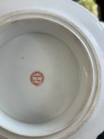 porcelāna kūku šķīvis ar zelta krāsas iniciāļiem un ziedu motīvu, neliela izmēra (7265) - Image 13