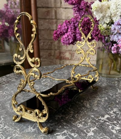 Antik Louis XV-stil karaffelholder i forgyldt messing (6764)
