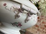 Porcelāna pusdienu servīze ar ziediem — "HACHE, JULLIEN & Cie, VIERZON, PARIS", 1878 MEDE D'OR PARIS - zelta medaļa pasaules izstādē (Antique Porcelain Dinner Service) (6895) - Image 13