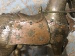 Rets, ar rokām grebts koka zirgs ar bronzas un kapara apkalumiem (211) - Image 12