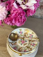 Napoleona III laikmeta porcelāna salātu bļoda ar karoti (5828) - Image 3