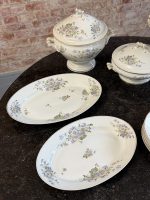 Silēzijas porcelāna pusdienu servīze ar meža ziedu motīvu — Historisms (6856) – Bild 5