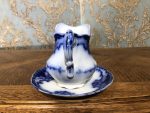 Porcelāna piena krūze ar šķīvi - tumši zilā un baltā krāsā (250) - Image 4