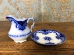 Porcelāna piena krūze ar šķīvi - tumši zilā un baltā krāsā (250) - Image 2
