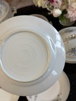 Silēzijas porcelāna pusdienu servīze ar meža ziedu motīvu — Historisms (6856) – Bild 19