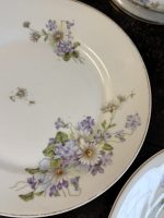 Silēzijas porcelāna pusdienu servīze ar meža ziedu motīvu — Historisms (6856) – Bild 10