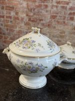Silēzijas porcelāna pusdienu servīze ar meža ziedu motīvu — Historisms (6856) – Bild 11