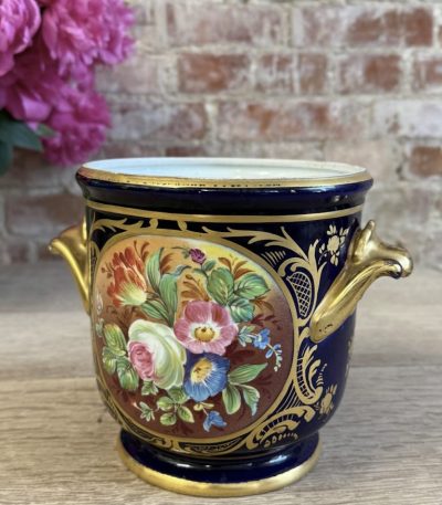 Porcelænsblomsterkumme, mørkeblå med blomstermotiv, lille (5794)