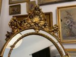 zelta krāsas spogulis, ar interesantu spoguļa rāmi, vidēji liela izmēra (6094) - Image 9