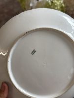 2gab apgleznoti “Limoge” porcelāna šķīvji, pasteļtoņos ar skaistu zelta krāsas detalizāciju, neliela izmēra (7196) - Image 12