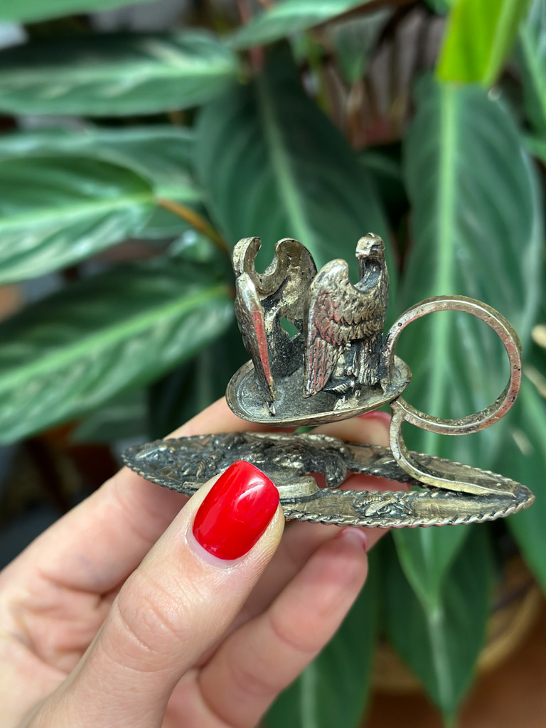 Miniatūra Izmēra Svečturis ar Napoleona Simbolu (4524) - Image 1