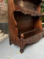 Grezns franču valrieksta šķīvju plaukts vaisselier — Luija XV stilā, Francija, 19. gs. (antique french wall plate rack) (3688) - Image 7