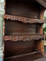 Grezns franču valrieksta šķīvju plaukts vaisselier — Luija XV stilā, Francija, 19. gs. (antique french wall plate rack) (3688) - Image 10