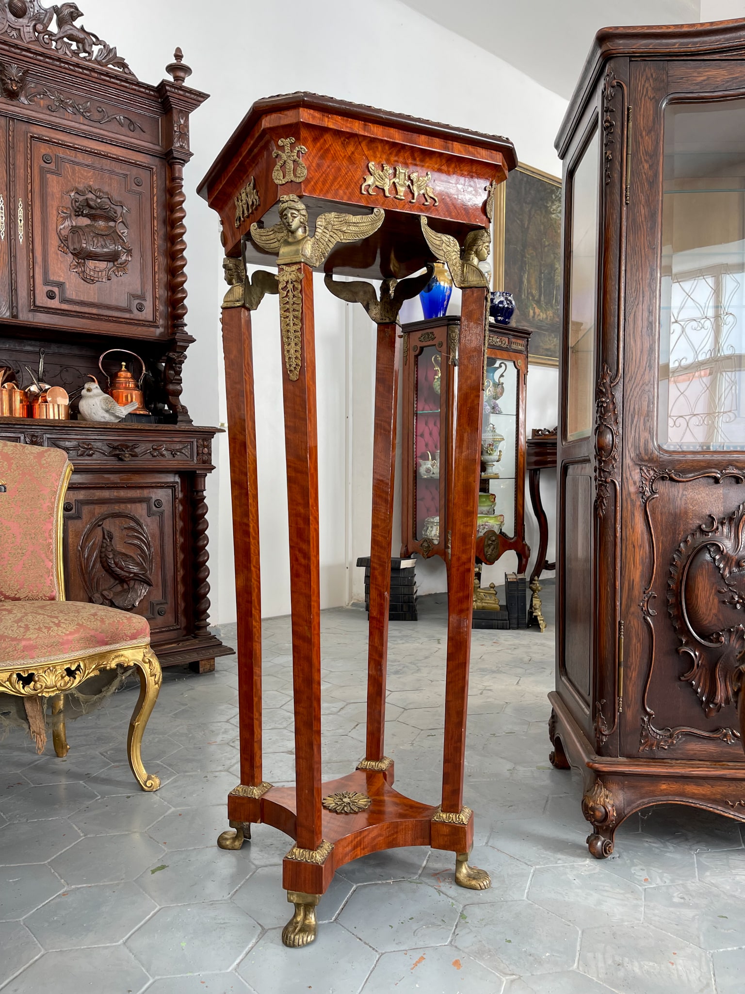 Empire pedestal stand mahogany