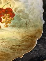“Limoge” porcelāna šķīvis ar ziedu motīvu, vienam šķīvim ir neliela matveida plaisa (6910) - Image 9