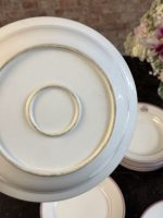 porcelāna servīze ar rozā krāsas detalizāciju un iniciāļiem (6929) - Image 15