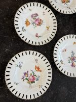 5gab porcelāna šķīvji ar ziedu motīvu (6926) - Image 4