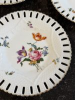5gab porcelāna šķīvji ar ziedu motīvu (6926) - Image 5