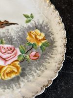 porcelāna šķīvis ar ziedu motīvu (6925) - Image 7