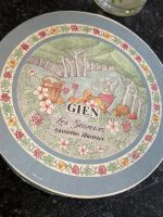 Gien "Les Fromages" siera servēšanas šķīvju komplekts oriģinālajā kastē (Gien Cheese Plates) (6873) - Image 4