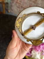 porcelāna svečturis, maza izmēra, viegls pēc svara, pamatnē ir neliela, smalka matveida plaisa (7215) - Image 12