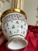 Porcelāna Krūzīte ar Ziedu Motīvu un Greznu Osīti (2992) - Image 3