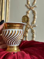 Porcelāna Krūzīte ar Lauvas Motīvu un Greznu Osīti (3144) - Image 7