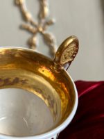 Porcelāna Krūzīte ar Lauvas Motīvu un Greznu Osīti (3144) - Image 11