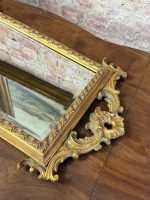 Grezns zeltīts sienas spogulis ar faceti — rokoko stilā (gilt rococo wall mirror) (6269) - Image 14