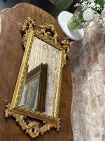 Grezns zeltīts sienas spogulis ar faceti — rokoko stilā (gilt rococo wall mirror) (6269) - Image 2