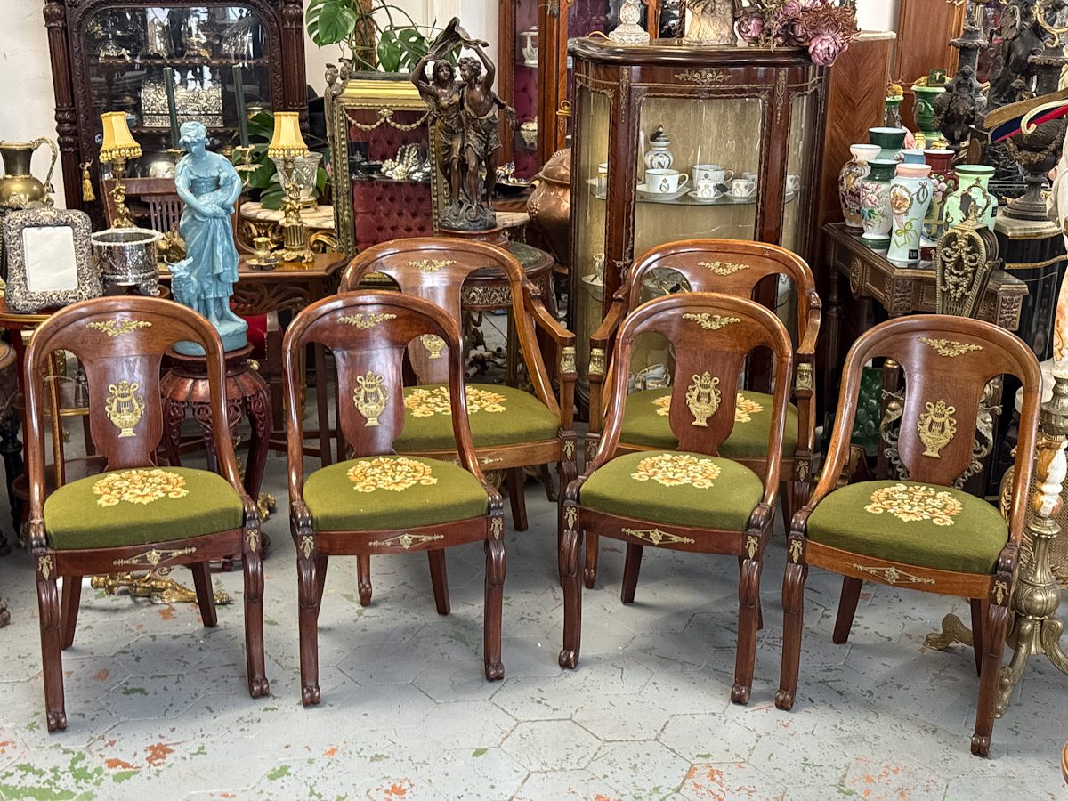 Exclusive Empire style set with 6 chairs, 4 chairs without armrests, 2 chairs with armrests, with bronze detailing (7094) - Image 1