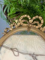 Zelta krāsas ovāli antīki koka rāmji ar bantes dekoru un stiklu — Pieejami 2gab. (antique french oval gilt wood frames) (4882) - Image 13