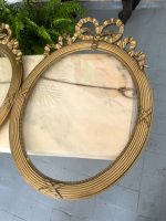 Zelta krāsas ovāli antīki koka rāmji ar bantes dekoru un stiklu — Pieejami 2gab. (antique french oval gilt wood frames) (4882) - Image 5