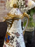 Samson Parīzes armoriāla porcelāna tējkanna ar ģerboni — Ķīnas eksporta stilā (Samson Paris Armorial Porcelain Ewer with Coat of Arms — Chinese Export Style) (6880) - Image 5