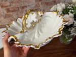 divdaļīgs porcelāna trauks, balts ar zelta detalizāciju (6243) - Image 3